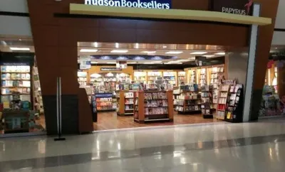 Hudson Booksellers, business photo 1