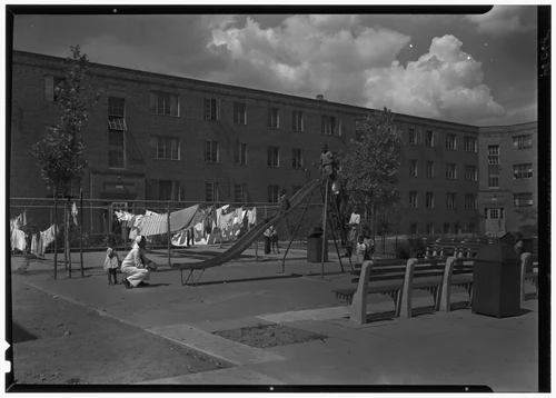 Newark Housing Authority, 57 Sussex Ave., Newark, New Jersey. LOC gsc.5a11126